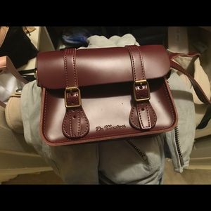 Dr.martens satchel mini cherry red